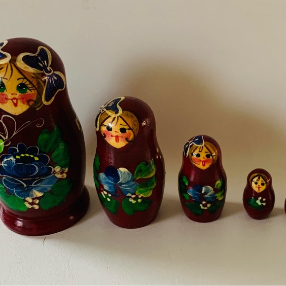 Nesting Dolls matryoshka handcrafted - Picture 7 of 10